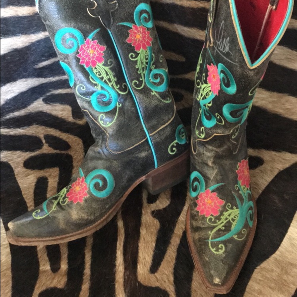Cowboy boots